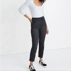 Madewell The Curvy Perfect Vintage Jean size 26 High Rise Straight Leg